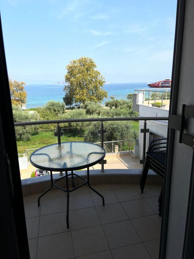 Bivas Apartments Limenas  Eksteriør billede
