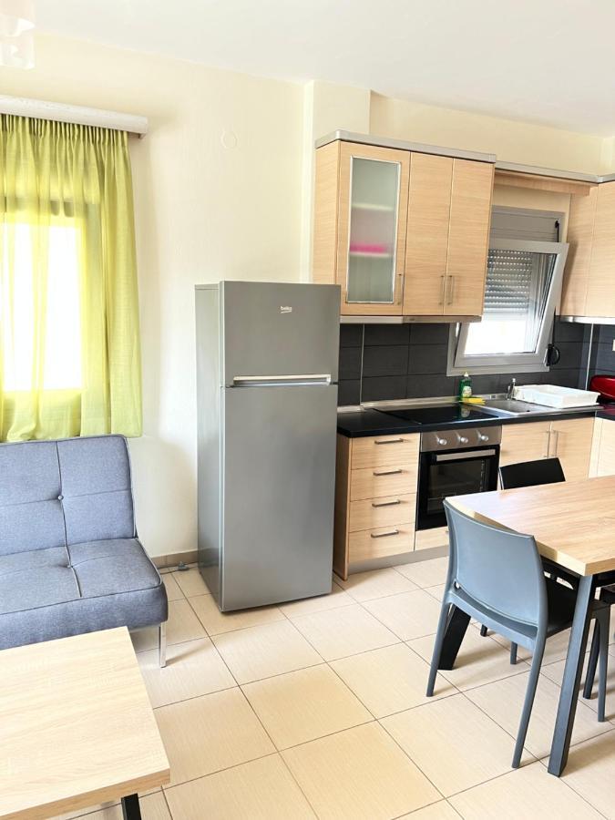 Bivas Apartments Limenas  Eksteriør billede
