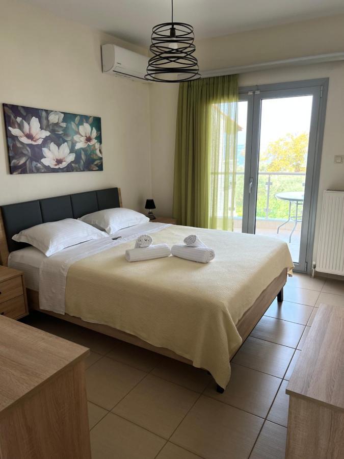 Bivas Apartments Limenas  Eksteriør billede